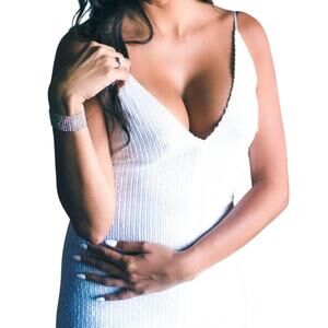 Sequined Plunge V‑Neck Wedding Dress Low Back Spaghetti Straps Sweeping Train M